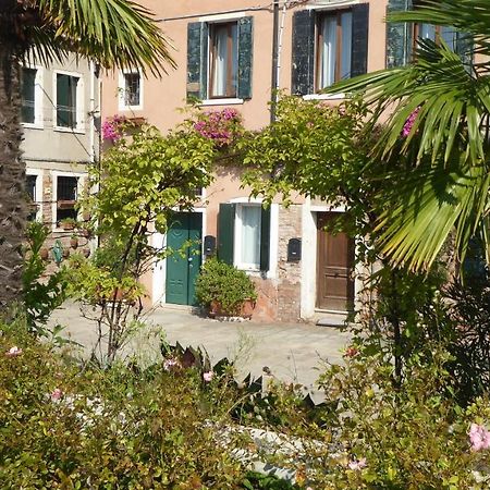 Sestiere Dorsoduro, A Due Passi Da Zattere Daire Venedik Dış mekan fotoğraf